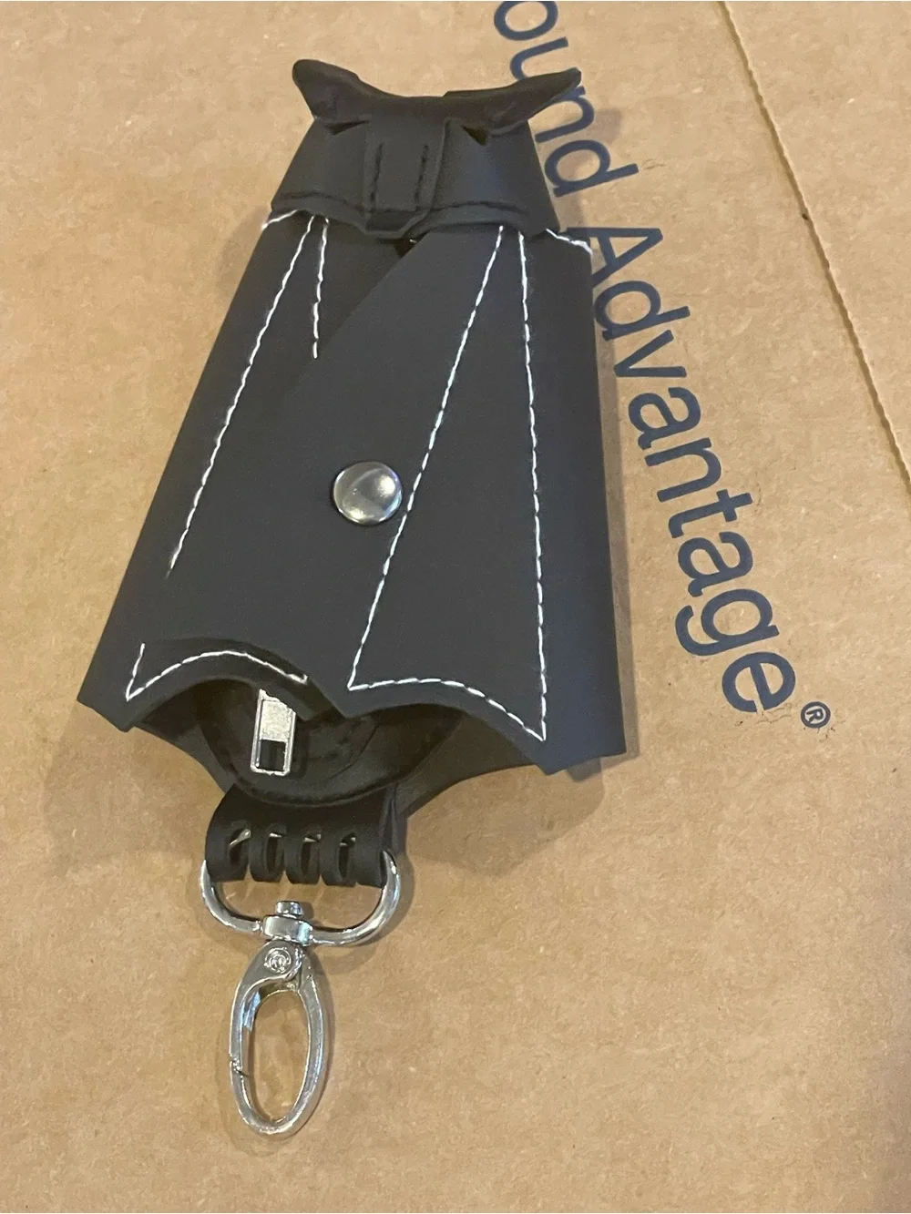 🆕 Vegan Leather - Spooky - Bat Wing - Coin - Belt Pouch - Keychain - Bag Charm